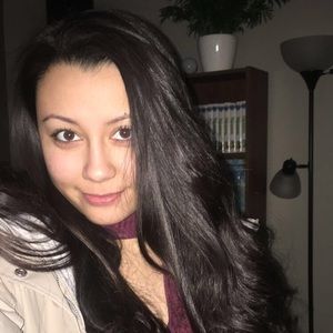 Meet your Posher, Amber